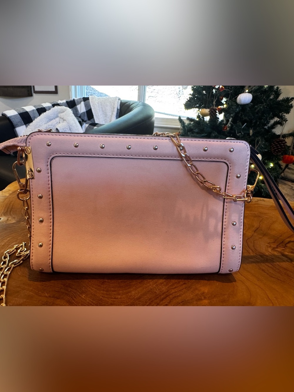 Just in 🔥 Kate Spade Helena Street
Wristlet Clutch Pink Studded converted - Picture 12 of 16